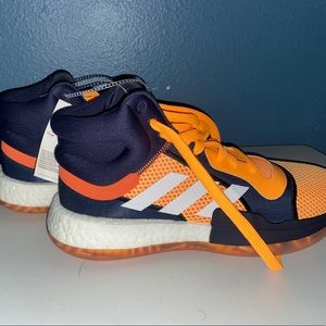 Adidas Marquee Boost Mid-Vegas